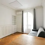 My Familial 2 Bedroom Paris XV